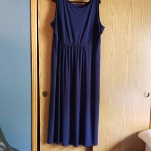 👒🌻Tiana B. 2X Maxi Dress